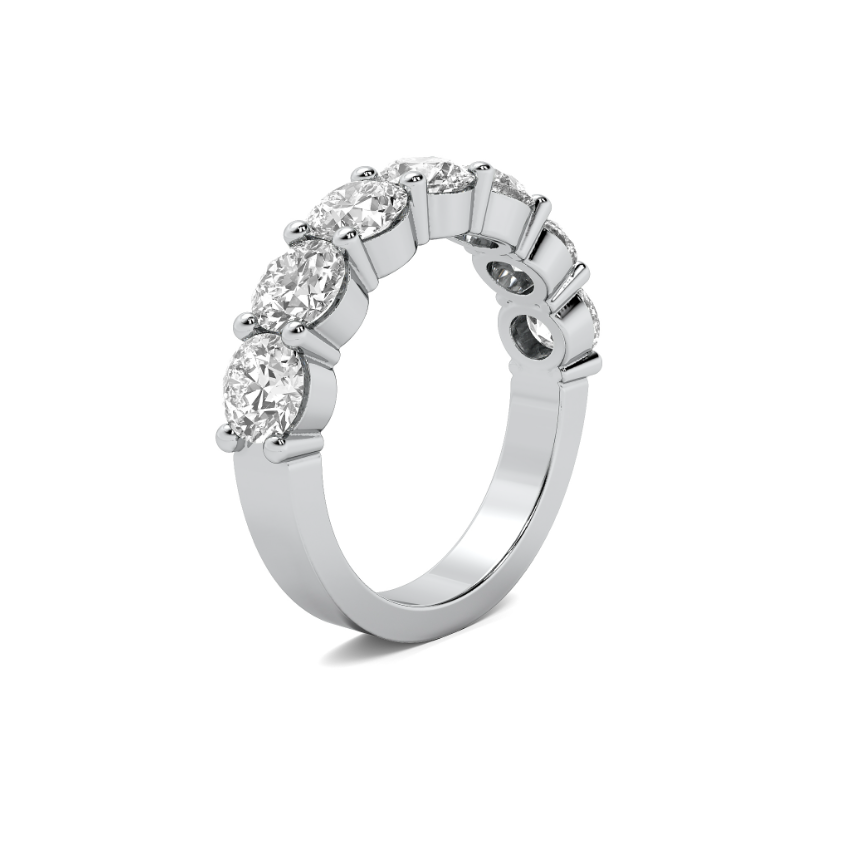 FLAT SHANK COMMON PRONG WEDDING BAND