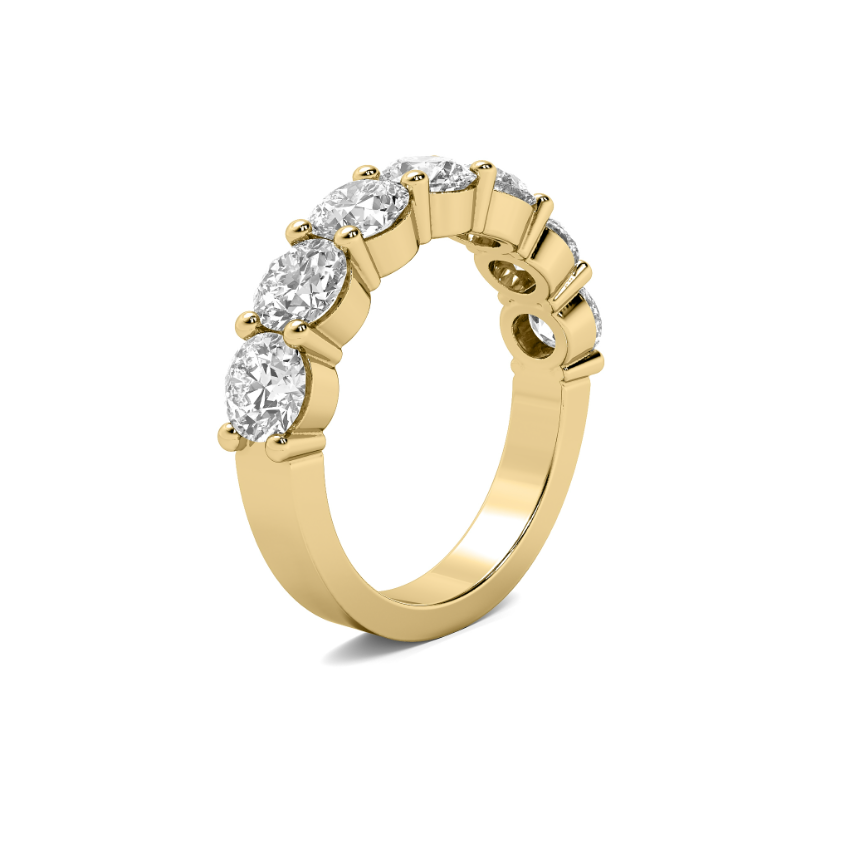 FLAT SHANK COMMON PRONG WEDDING BAND