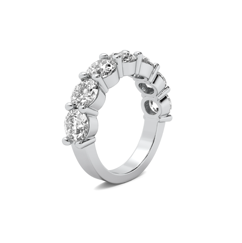FLAT SHANK COMMON PRONG WEDDING BAND